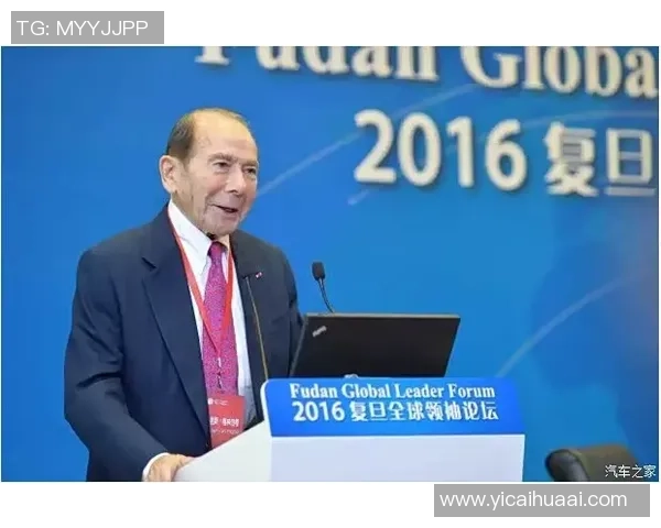 朱旭航：探索科技前沿与人文关怀的交汇点，塑造未来的创新领袖